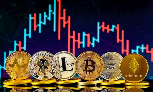 Nhận định thị trường crypto Tháng 10/2025: ETF Solana, Fed và triển vọng Bitcoin